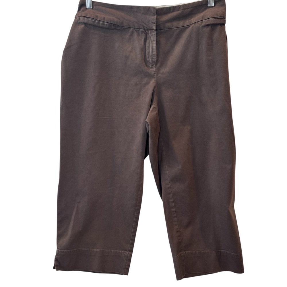 Avenue Brown Women's Capris, Size 16 - Picture 2 of 11